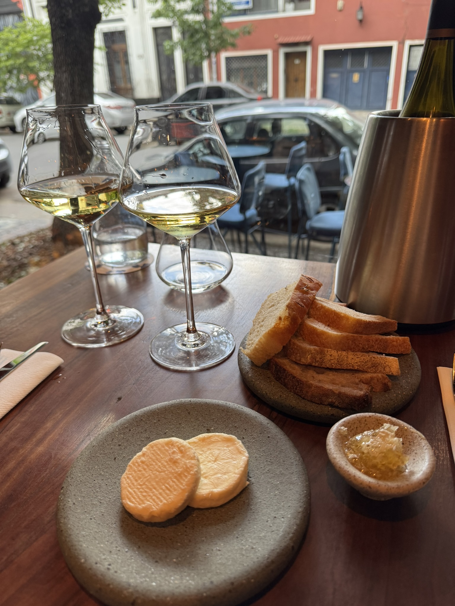 Queijos e vinhos